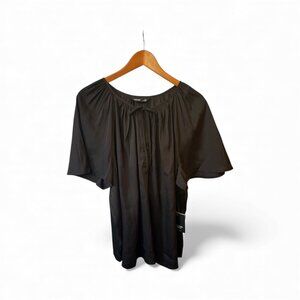 Vera Wang black blouse size 0X brand new with tags. V-neckline with buttons